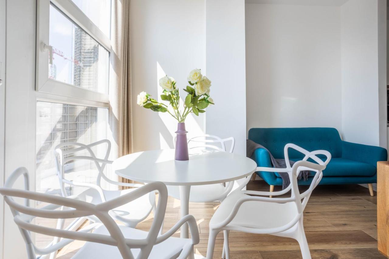 Sunlit 1 Bedroom Apt Via Pirelli Milan Exterior photo